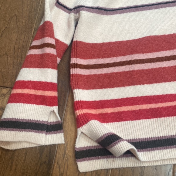 Loft petite sweater - Picture 11 of 11